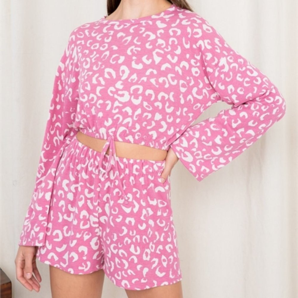 Pink Leopard Print 2 piece set - Picture 6 of 8